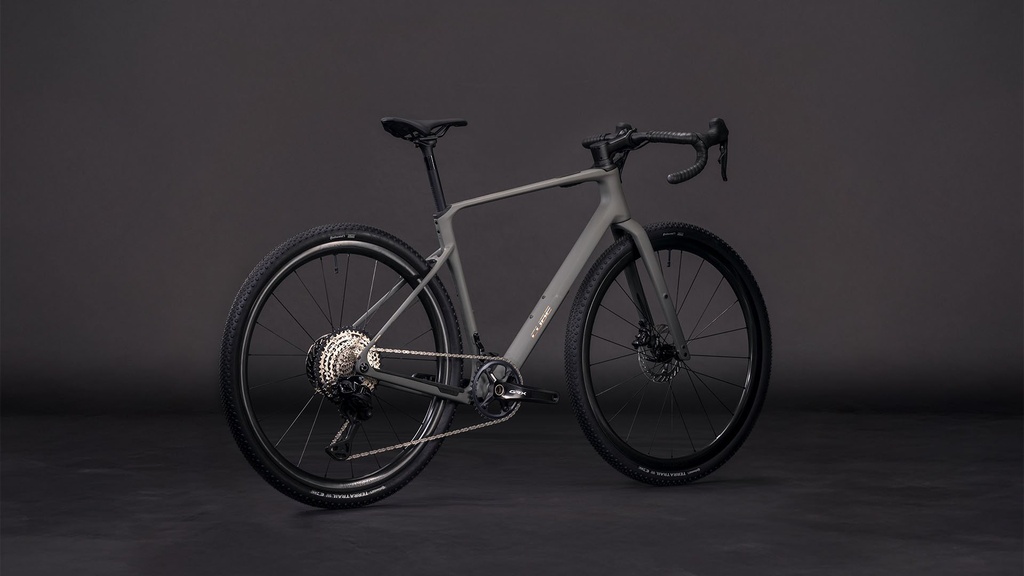Bicicleta Cube Nuroad C:62 EX oldgrey´n´prism